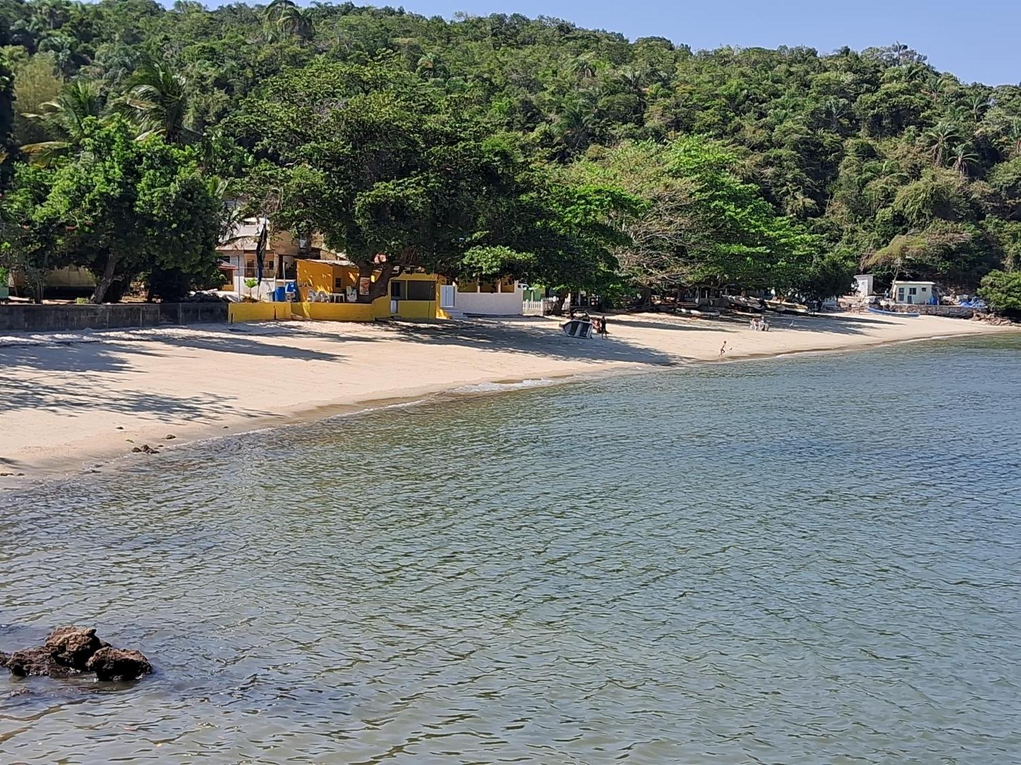 ホテル Quarto Ilha Do Martins Praia Do Sul Itaguaí エクステリア 写真